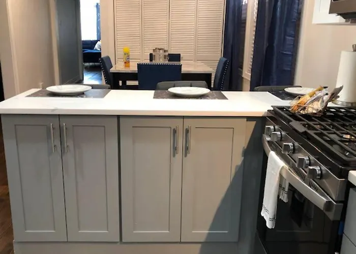 Apartamento The Blue Golden Luxury Modern 3- Bedroom In *