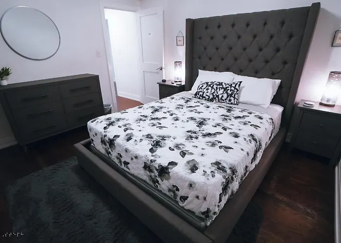 Apartamento The Blue Golden Luxury Modern 3- Bedroom In *